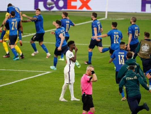 La celebración italiana, la decepción inglesa e invitados de lujo en Wembley: la final de la Euro en imágenes