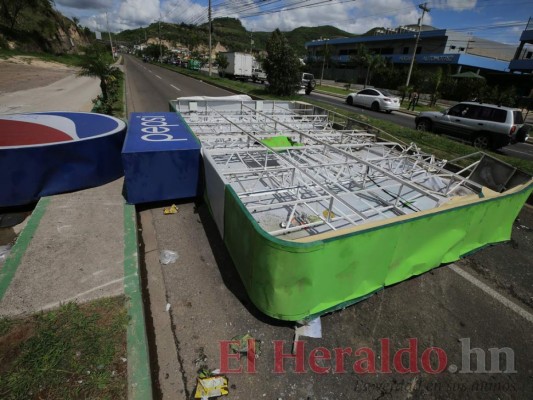 Las 10 imágenes más impactantes de los disturbios que se registraron este jueves en la capital de Honduras