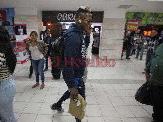 Ligeros y con hambre de gol, así salieron los chicos de la H rumbo a Chile