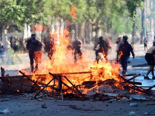 Las fotos más impactantes de las violentas protestas en Chile