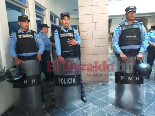 Caja chica de la dama: Las fotos del ambiente en la lectura de sentencia