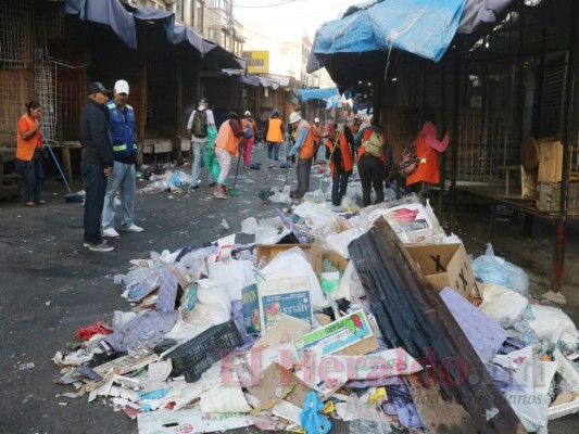 ¡Seamos más limpios! Capitalinos reciben el 2020 con la ciudad inundada de basura