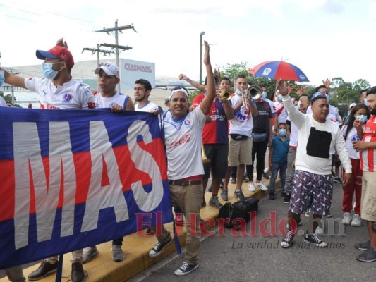 FOTOS: Así fue la llegada de Olimpia a Tegucigalpa tras su eliminación de la Concachampions