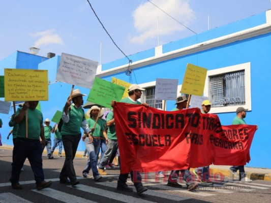 FOTOS: Las exigencias de los hondureños en el Día del Trabajador