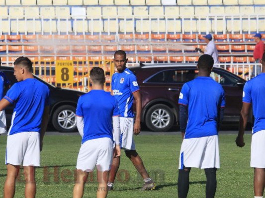 FOTOS: Concentrado y pensando en coronarse el domingo, así entrenó el Olimpia de Troglio