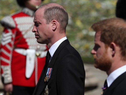 Dos horas: ¿Qué hablaron Guillermo y Harry luego del funeral de Felipe?