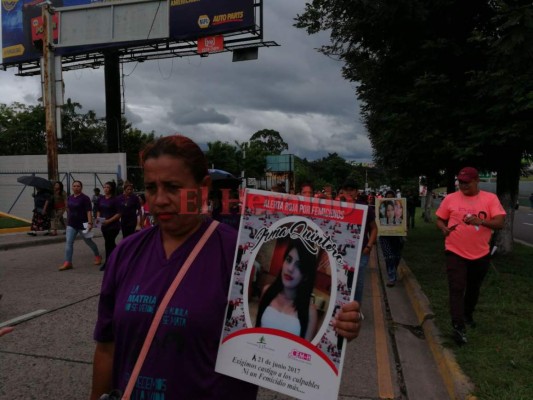 Protestan contra la impunidad en crímenes perpetrados contra mujeres en Honduras