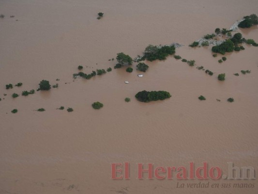 Las catastróficas imágenes del Valle de Sula convertido en una inmensa laguna