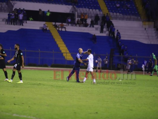 De la calma a la ira, de la paz a la frustración: Los rostros de Fabián Coito