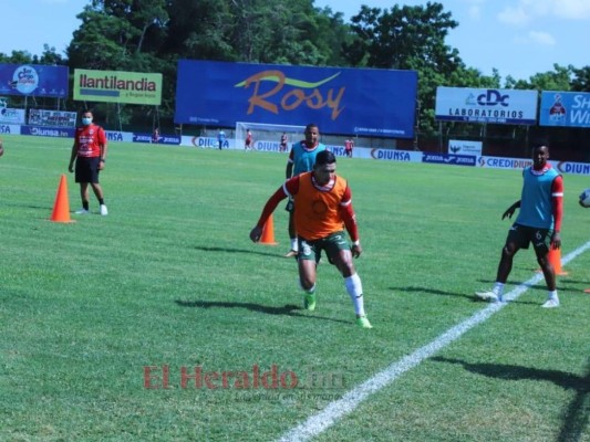 Belleza, calor y buen ambiente en la previa del juego entre Motagua y Marathón