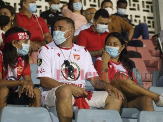 Así fue el regreso del público a los estadios de fútbol en Honduras (Fotos)