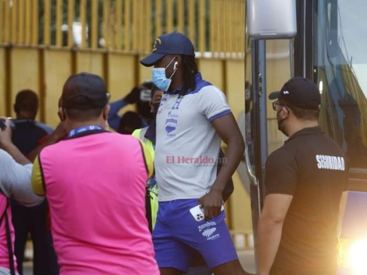 El ambiente en el estadio Olímpico previo al Honduras-Jamaica