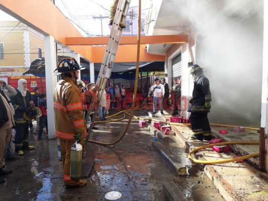 Las pérdidas cuantiosas que dejó el incendio en el Mercado Álvarez