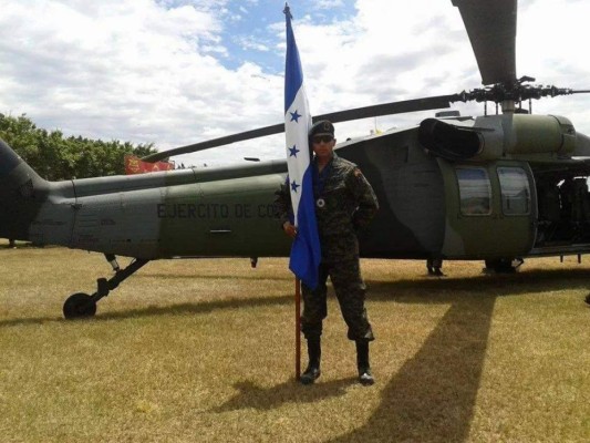 FOTOS: Así era la vida del miembro de las Fuerzas Armadas que murió tras no funcionar su paracaídas en Lempira