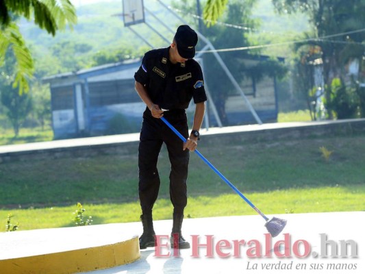 FOTOS: Así es un día en la formación de los agentes penitenciarios