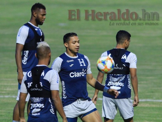 Alegría, concentración y buena vibra, así se vivió el primer entreno de la H