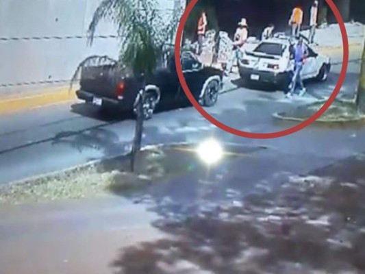 La secuencia de fotos de falsos albañiles que asaltan en Tegucigalpa