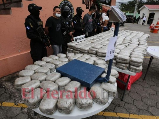 El decomiso de droga a la pandilla 18 en colonia El Pedregal, valorada en millón y medio (FOTOS)