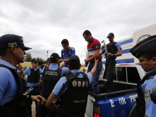 Policías y militares, de cuidar a los ciudadanos a cometer crímenes