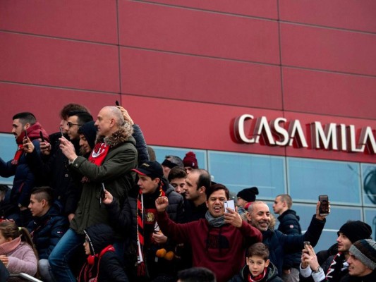 FOTOS: Locura y euforia en la segunda bienvenida de Zlatan Ibrahimovic al Milan