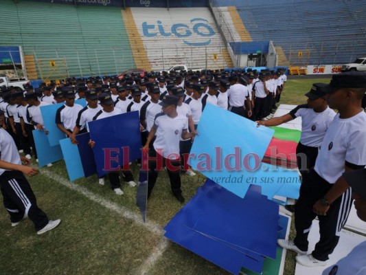 FOTOS: Los preparativos en el Estadio previo al 15 de septiembre