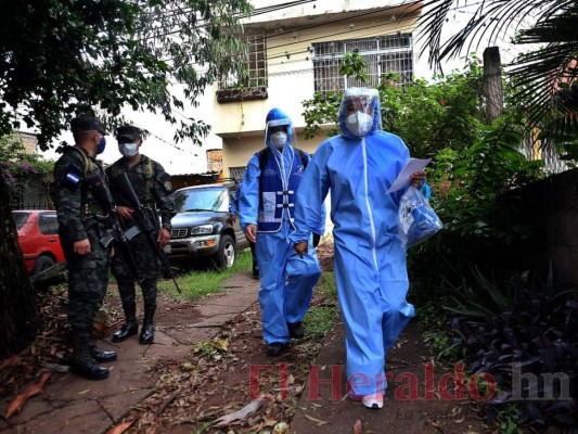 Brigadas médicas inician detección de casos de covid-19 en colonia Hato de Enmedio