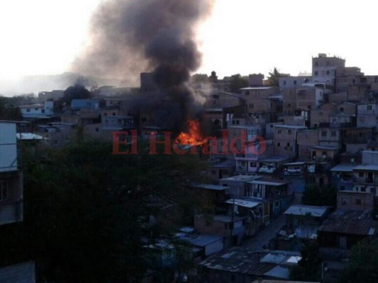 Grandes incendios dejaron luto y varias familias en la calle durante la última semana en Honduras