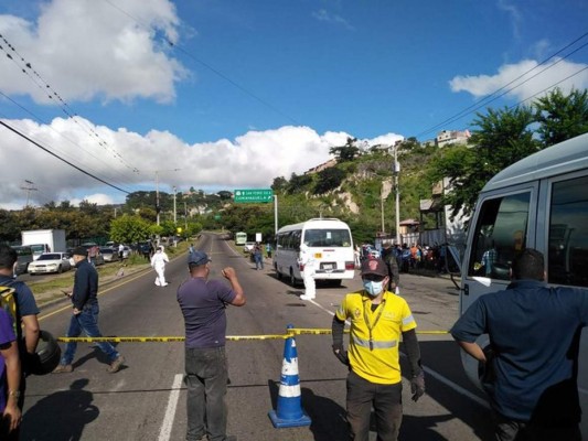 En imágenes: El drama de familiares de conductor asesinado este jueves en la capital  