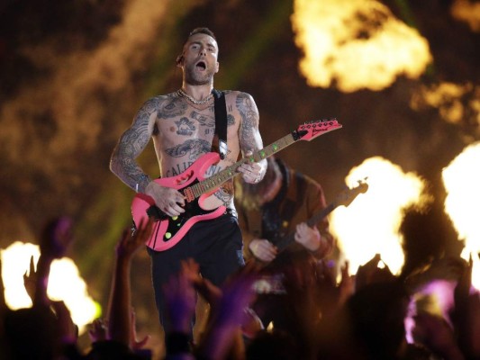 Las fotos del espectáculo de Maroon 5 en el medio tiempo del Super Bowl 53