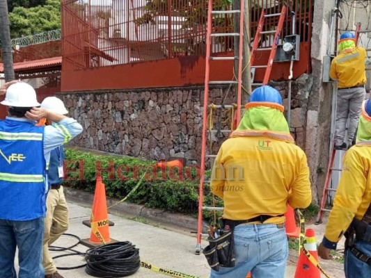 En imágenes: Tras hurto, cortan la energía eléctrica en exclusivas colonias de la capital