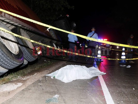 FOTOS: 9 datos de la colisión entre una rastra y un pick-up en Germania