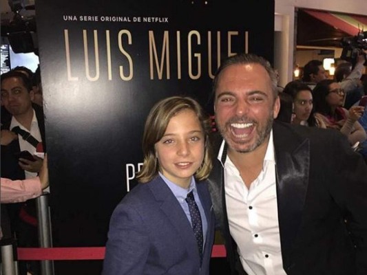 Izan Llunas, el chico español que conquista a México por su papel como Luis Miguel