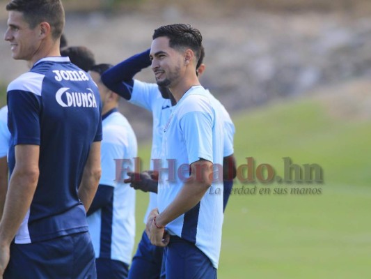 FOTOS: Así le dieron la bienvenida a Marcelo Canales en el entreno de Motagua