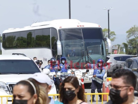 ¡Ilusión total! Honduras partió a Denver para sorprender a Estados Unidos (Fotos)