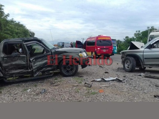 Las imágenes tras el aparatoso accidente en carretera a Olancho