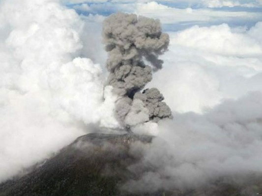 10 volcanes que han hecho erupción en el mundo