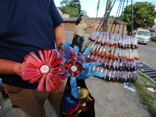 Fotos: Así promueven la ecológica Navidad en barrios deprimidos de la capital de Honduras