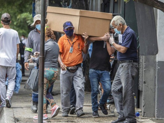 15 imágenes de cómo vivió el mundo esta semana la lucha contra el Covid-19