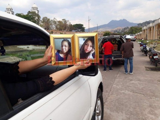 Así fue el desgarrador sepelio de la centralista Génesis Colindres (Fotos)