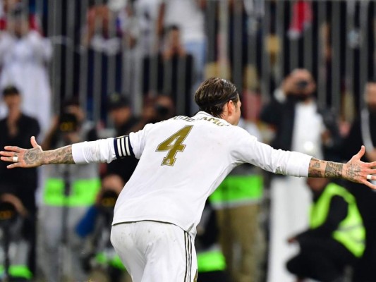 FOTOS: La eufórica celebración del Madrid tras ganar Supercopa de España