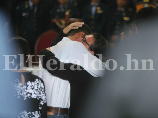 Fotos: Dolorosa despedida a piloto hondureño que murió en accidente de avión