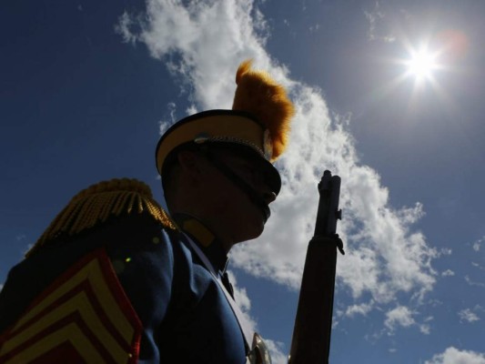 Así fue la ceremonia de ascensos de oficiales de las Fuerzas Armadas