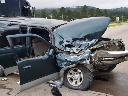 Las imágenes que dejó el accidente de una familia en Amarateca