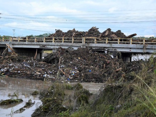 Centroamérica sumergida en crisis humanitaria tras destrozos causados por Eta