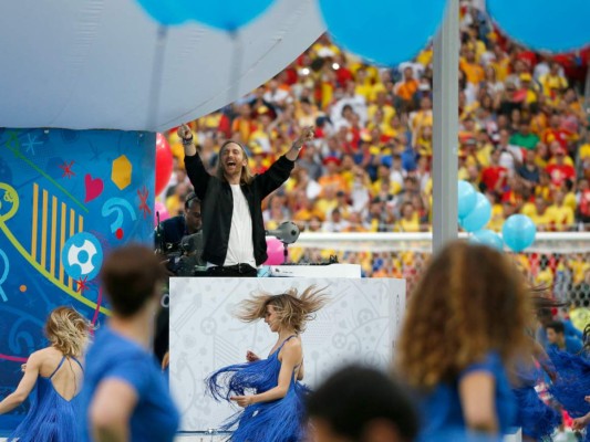 FOTOS: Así fue la increíble inauguración de la Eurocopa 2016