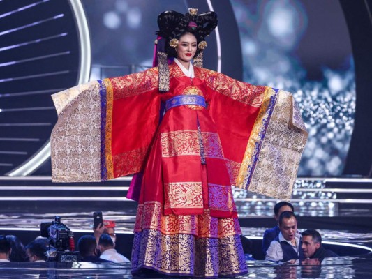 Los espectaculares trajes típicos en Miss Universo 2021