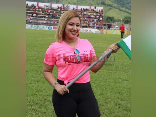 FOTOS: Estas fueron las chicas que adornaron la victoria de Olimpia ante Real Sociedad