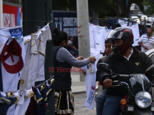 ¡Llenazo en la final! Aficionados del Comunicaciones abarrotarán el Doroteo Flores en la final ante Motagua