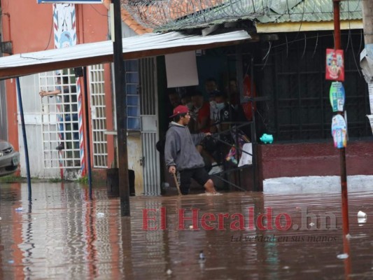 FOTOS: El caos provocado por las lluvias en la populosa Kennedy