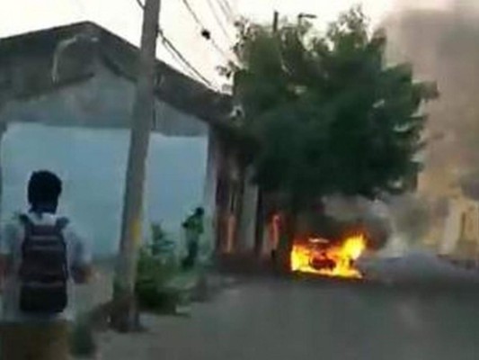 Fotos: Enfrentamiento tras sepelio de menor que murió en una protesta en Choluteca